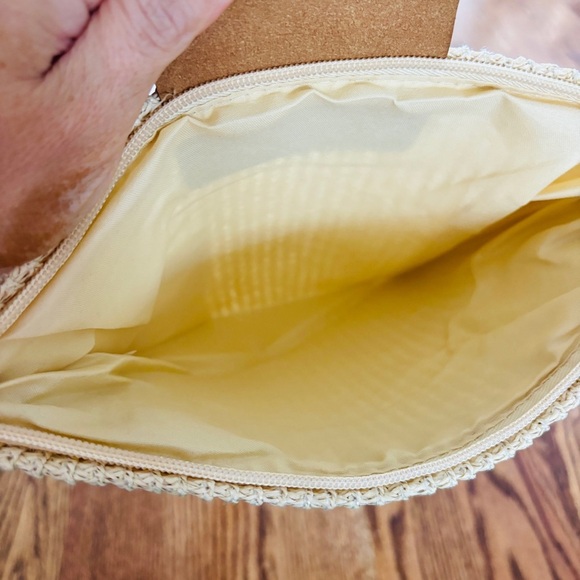 NEW Straw Clutch Crossbody Bag Shell Pearl Closure - Picture 7 of 9